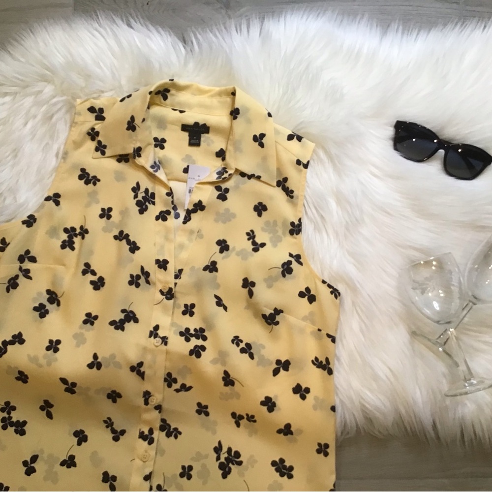 Ann Taylor Floral Yellow Sleeveless Top